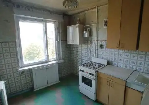 Продам 2-к квартиру , 12 квартал - 1/10