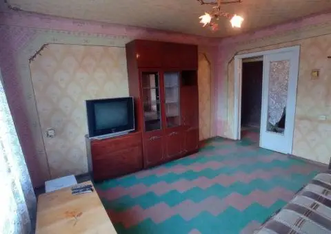 Продам 2-к квартиру , 12 квартал - 2/10