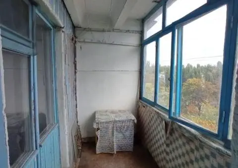 Продам 2-к квартиру , 12 квартал - 5/10