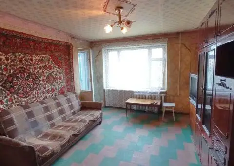 Продам 2-к квартиру , 12 квартал - 7/10
