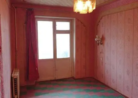 Продам 2-к квартиру , 12 квартал - 10/10