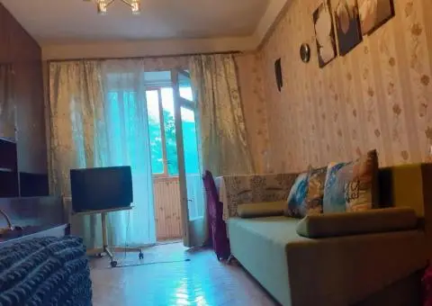 Оренда. 3-кімнатна квартира в Київі біля метро Лівобережна. Тривало або подобово - 1/10