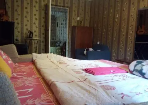 Оренда. 3-кімнатна квартира в Київі біля метро Лівобережна. Тривало або подобово - 5/10