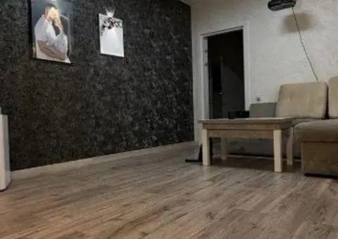 Продам 2 комнатную с ремонтом - 1/10