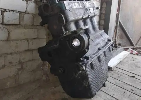 продам  двигун Д-240 - 2/3