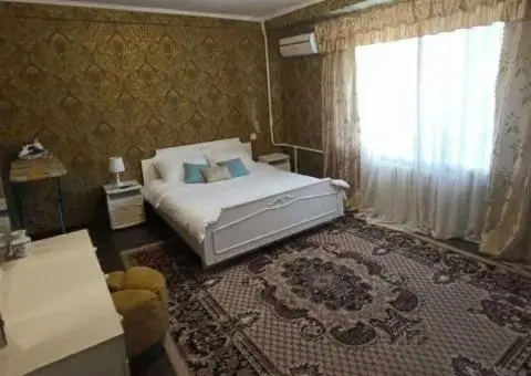 Оренда подобово. Гарна 4-кімнатна квартира в центрі Києва на бул. Л. Українки 9 від 1500грн за добу - 4/10