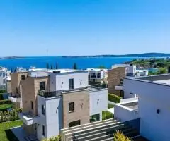 ЭЛИТНАЯ! Вилла 250м2 в Болгарии (Бургас) у Моря, Супер цена 299 000 €