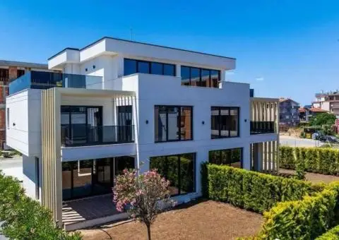 ЭЛИТНАЯ! Вилла 250м2 в Болгарии (Бургас) у Моря, Супер цена 299 000 € - 2/3