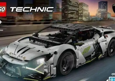 Конструктор Суперкар LEGO Technic Lamborghini Revuelto