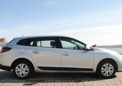 Renault Megane3,КПП 6ст,1,5D.Мотор К9К.Економна.Обмiн на авто дешевше. - 1/3