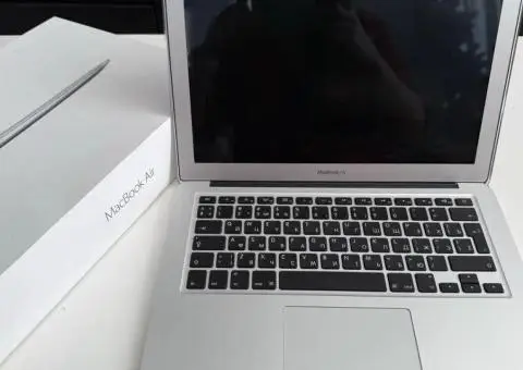 Macbook Air 13, 2017 - 2/3