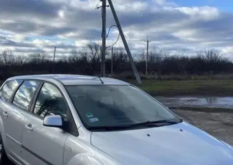 Ford  Focus 1.6 TDI в наличии - 1/3