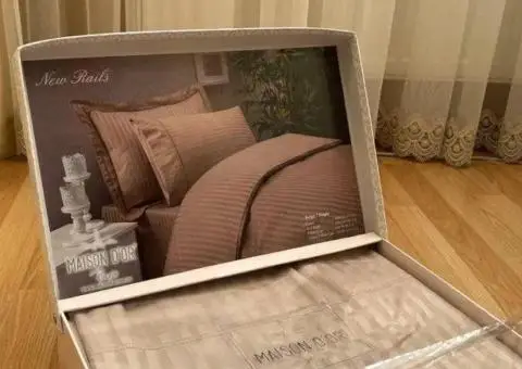 Продам новий комплект постільної білизни Maison у бежевому кольорі. - 1/3