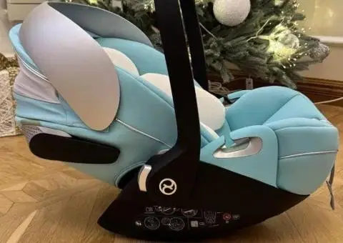 Автокрісло Cybex cloud z limited edition Jeremy Scott - 3/3
