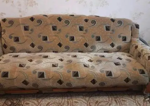 Розкладний диван + 2 мʼягких крісла