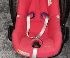 Автокрісло Maxi-Cosi Pebble Plus