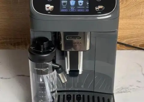 Кавомашина DeLonghi Magnifica Plus з Гарантією !!! - 1/3
