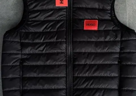 Жилетка на весну від Hugo Boss - 2/3