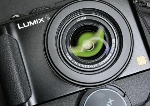 Цифрова камера Panasonic Lumix DMC-LX7 - 2/3