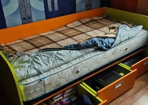 Дитяче ліжко з великими шухлядами і матрацом - 3/3