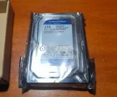 Жорсткий диск hdd WD10EZEX 1TB новий