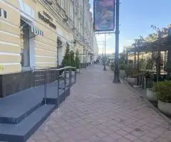 Фасад Ресторан  211 м2 Поділ, вул. Сагайдачного,37,  метро  Поштова