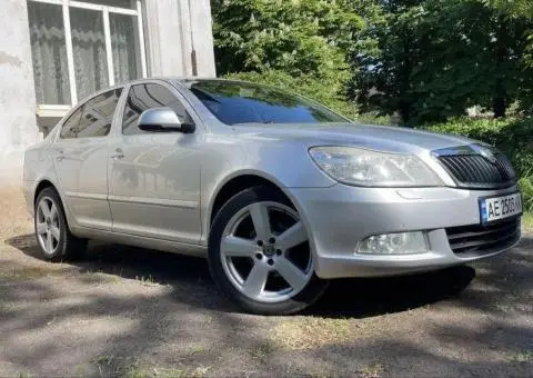 Skoda A5 1.8 tsi - 2/3