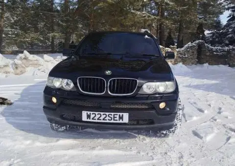 Автомобіль BMW X5 - 1/3
