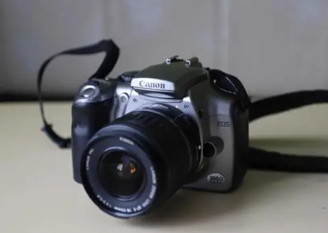 фотоаппарат canon 300D + объектив canon 18-55 - 1/3