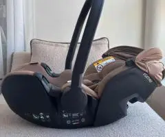 Автокрісло Britax Römer Baby-Safe Pro 2025 (LUX / Warm Caramel)