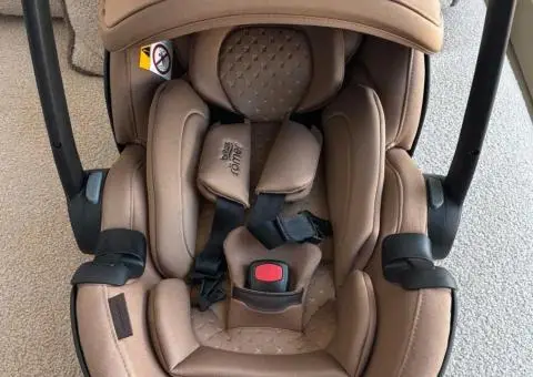 Автокрісло Britax Römer Baby-Safe Pro 2025 (LUX / Warm Caramel) - 3/3