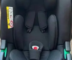 Дитяче автокрісло Nova Carrello (з базою isofix)