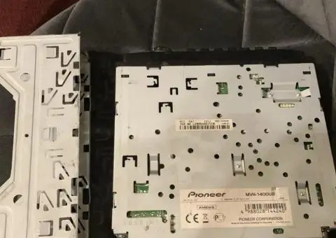Автомагнітола Pioneer MVH-1400UB - 3/3