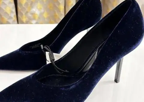 Текстильні велюрові туфлі лодочки Zara - 3/3