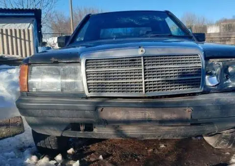Mercedes190w201,авто на ходу,МБ продаж по запчастинам. OM 601 2.0 D - 2/3