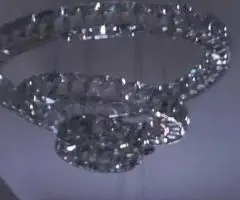 Продам дуже гарну кришталеву люстру для вітальні (нова в упаковці)