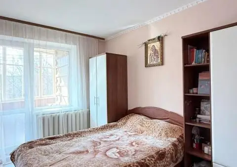 Продаж 3-кімнатної квартири  на 2-му поверсі - 3/9