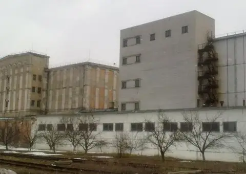 Послуги зберігання в морозильних та складських приміщеннях  (оренди приміщень) - 2/3
