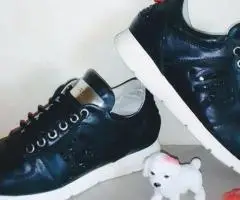 Кожаные кроссовки RICHMOND и шлепанцы CROCS. Размер 36(23 см).