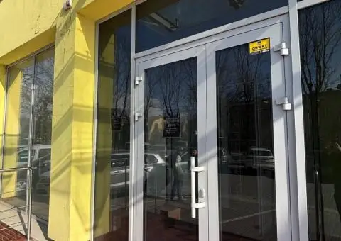 ОРЕНДА КОМЕРЦІЙНОГО Приміщення площею 184.5 м.кв. - 1/10
