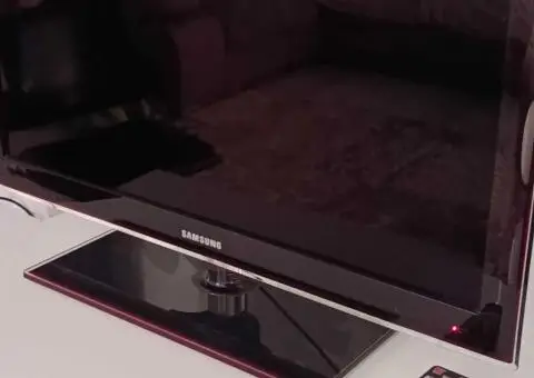 Телевізор Samsung UE32C5000QW, FulHD - 1/3
