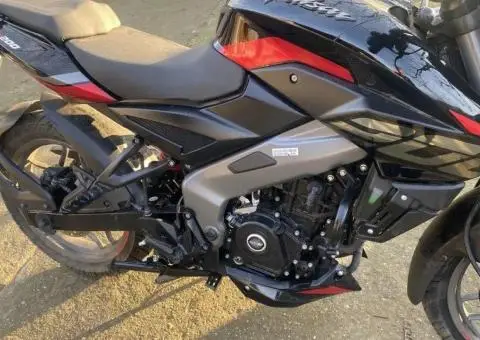 Bajaj pulsar ns 200 - 1/3
