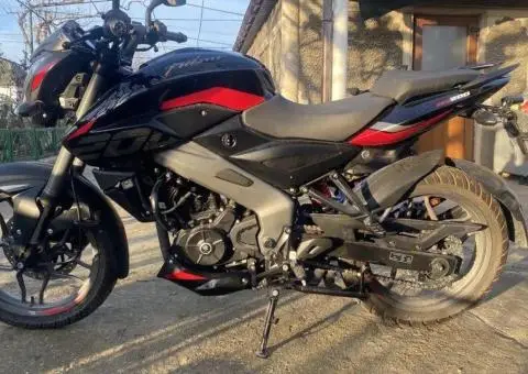 Bajaj pulsar ns 200 - 3/3