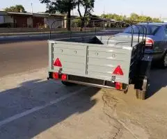 Одноосный  автоприцеп в г.Светловодск. Усиленный от завода. 2200*1300