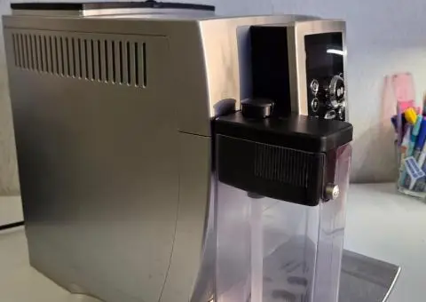 Ідеальний капучино вдома: DeLonghi ECAM 23.450.S (Made in Italy) - 2/8