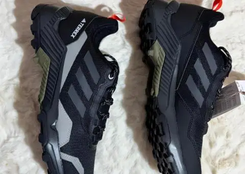 Adidas Terrex - 1/4