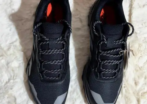Adidas Terrex - 3/4