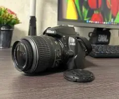 Фотоаппарат Nikon D3000 + объектив 18-55 VR | Идеальное состояние