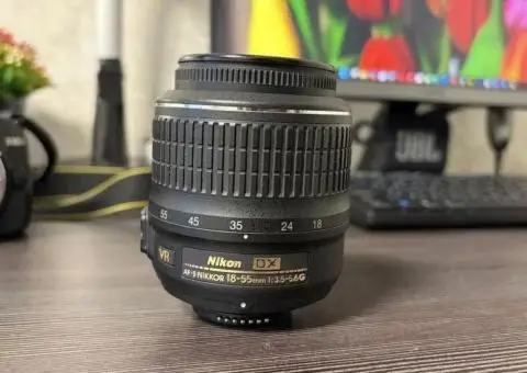 Фотоаппарат Nikon D3000 + объектив 18-55 VR | Идеальное состояние - 2/3