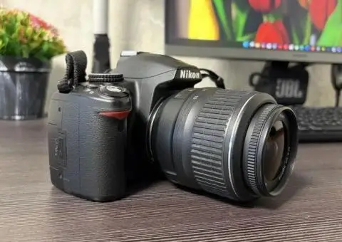 Фотоаппарат Nikon D3000 + объектив 18-55 VR | Идеальное состояние - 3/3